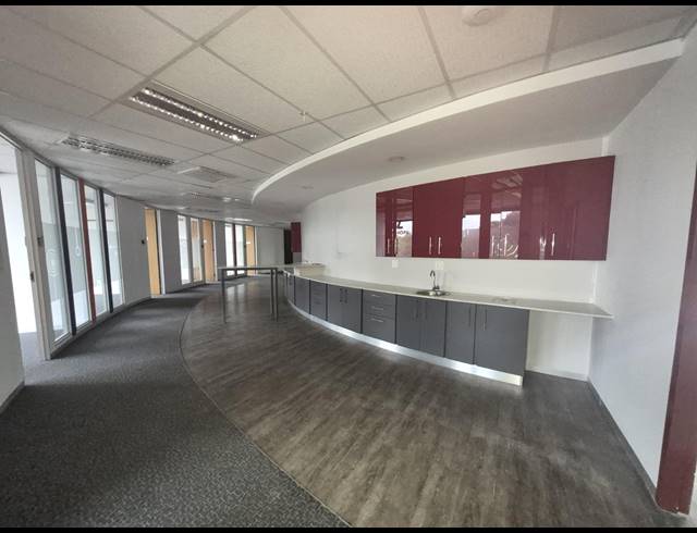 699M² OFFICE TO LET IN RIVONIA